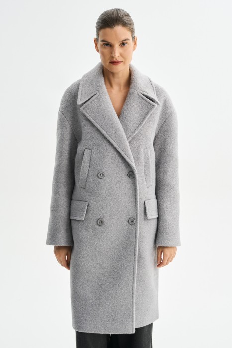 двубортное пальто от бренда снежная королева вид слева