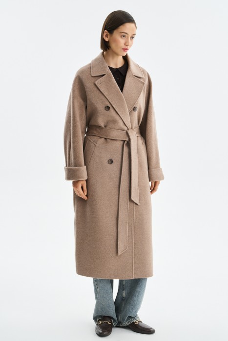 двубортное пальто от бренда снежная королева вид слева