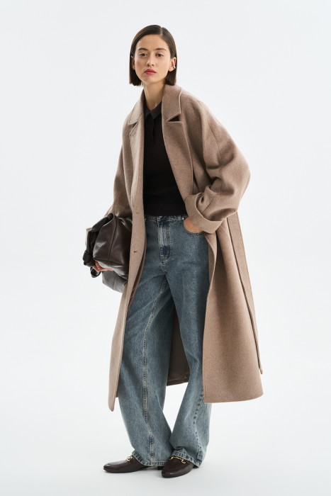 двубортное пальто из россии вид сбоку