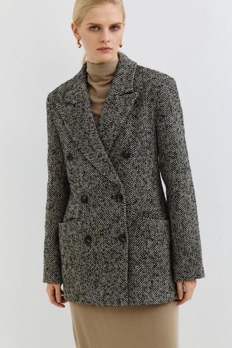 двубортное пальто по цене 8630 руб вид справа