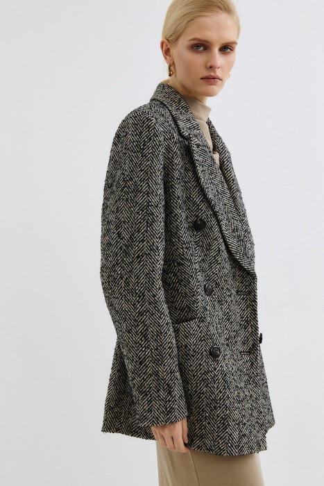 двубортное пальто из россии вид сбоку