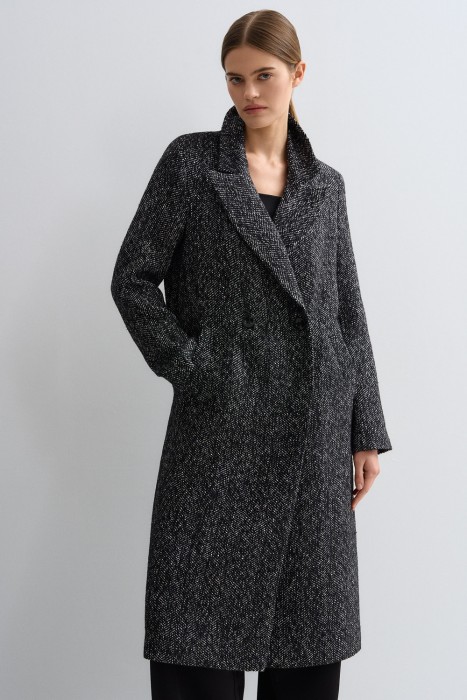 двубортное пальто от бренда снежная королева вид слева