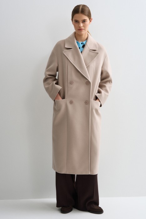 двубортное пальто от бренда снежная королева вид слева