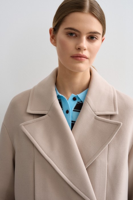 двубортное пальто из россии вид сбоку