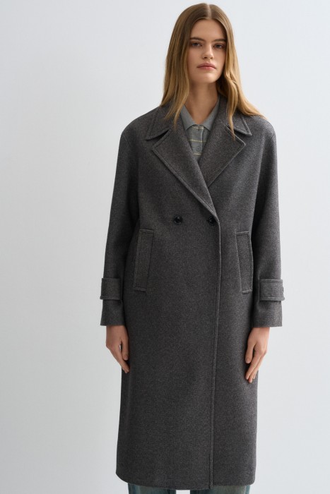 двубортное пальто от бренда снежная королева вид слева