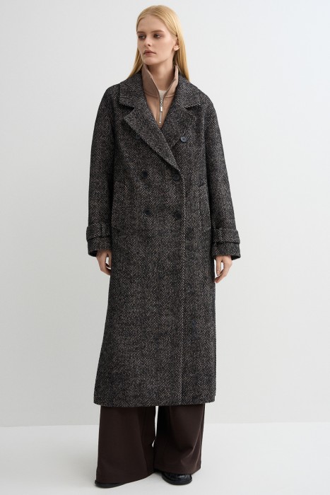 двубортное пальто от бренда снежная королева вид слева