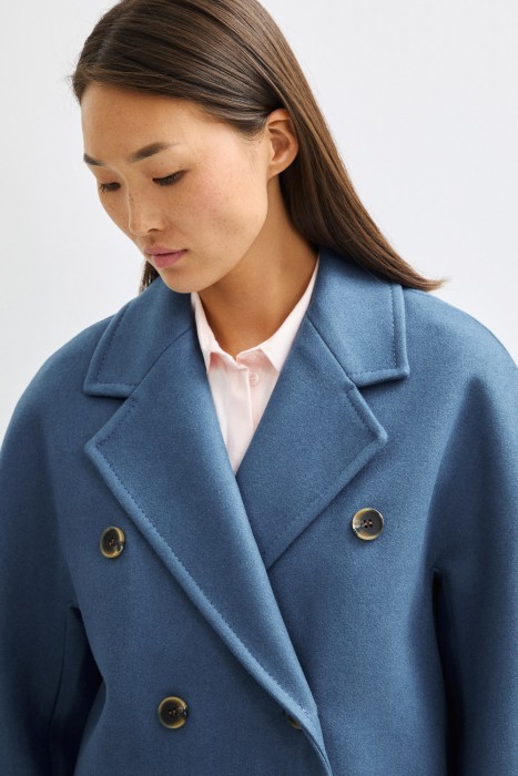 двубортное пальто из россии вид сбоку