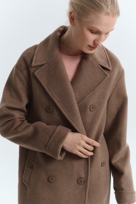 двубортное пальто из россии вид сбоку