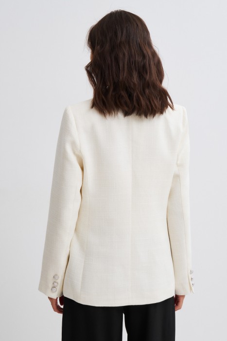 двубортный жакет по цене 4690 руб вид справа