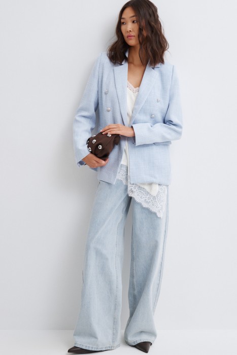 двубортный жакет от бренда снежная королева вид слева