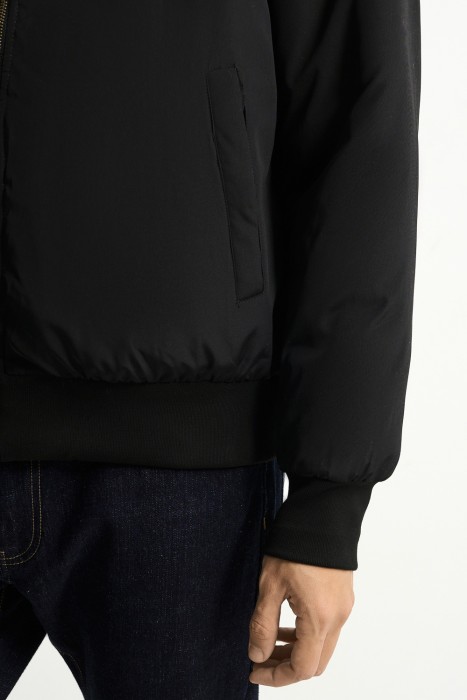 двухсторонняя куртка из россии вид сбоку