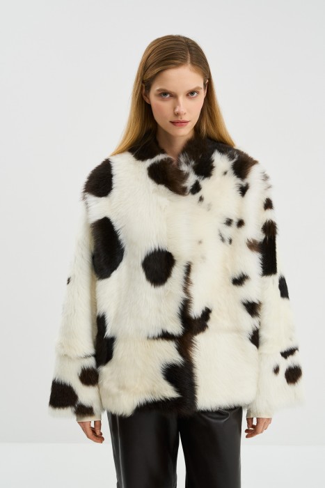 двусторонняя дубленка из овчины из россии вид сбоку