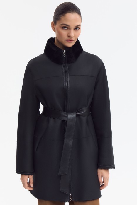 двусторонняя дубленка из овчины из россии вид сбоку