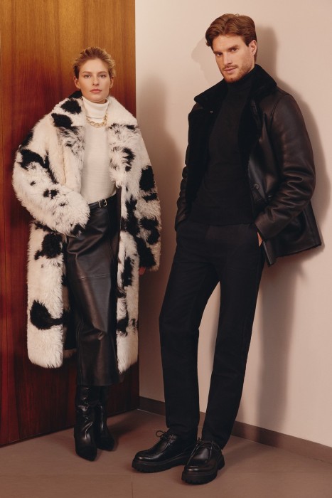 двусторонняя дубленка из овчины от бренда снежная королева вид слева