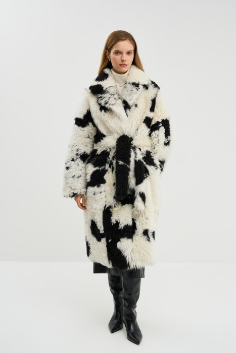 двусторонняя дубленка из овчины по цене 53080 руб вид справа