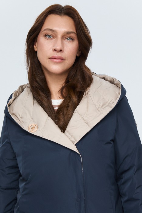 двусторонняя куртка с капюшоном из россии вид сбоку