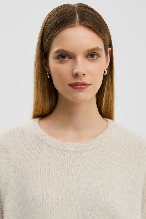 джемпер из шерсти из россии вид сбоку