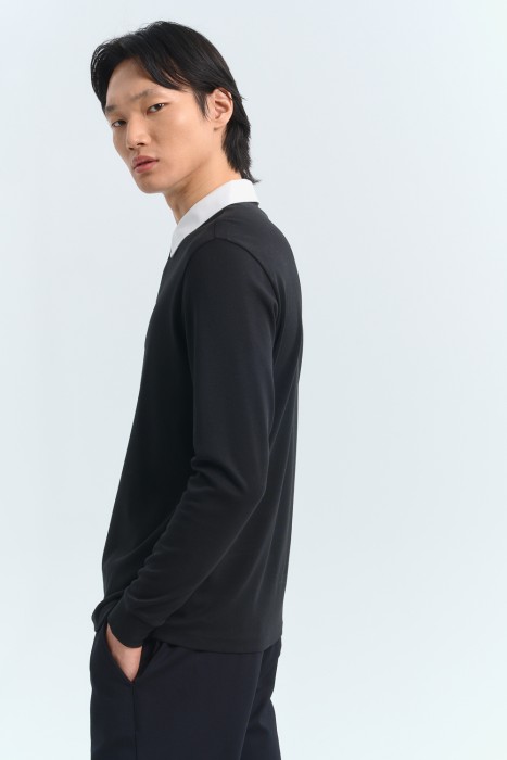 джемпер-поло от бренда снежная королева вид слева