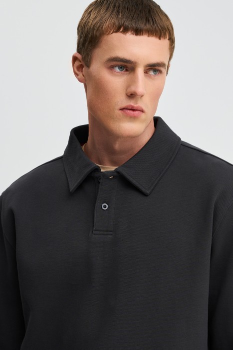 джемпер-поло из россии вид сбоку