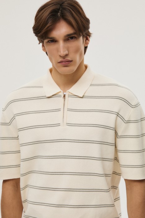 джемпер-поло из россии вид сбоку