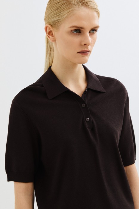 джемпер-поло от бренда снежная королева вид слева