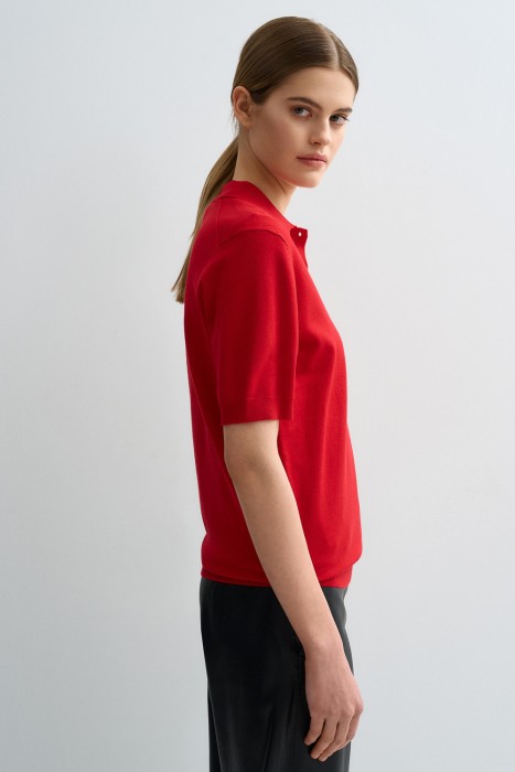 джемпер-поло от бренда снежная королева вид слева