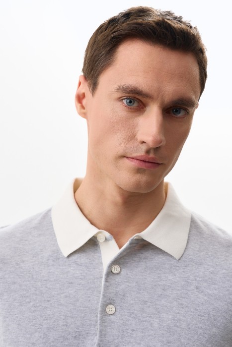 джемпер-поло из россии вид сбоку