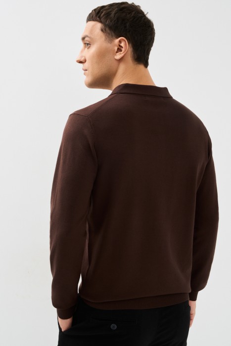 джемпер-поло по цене 1290 руб вид справа