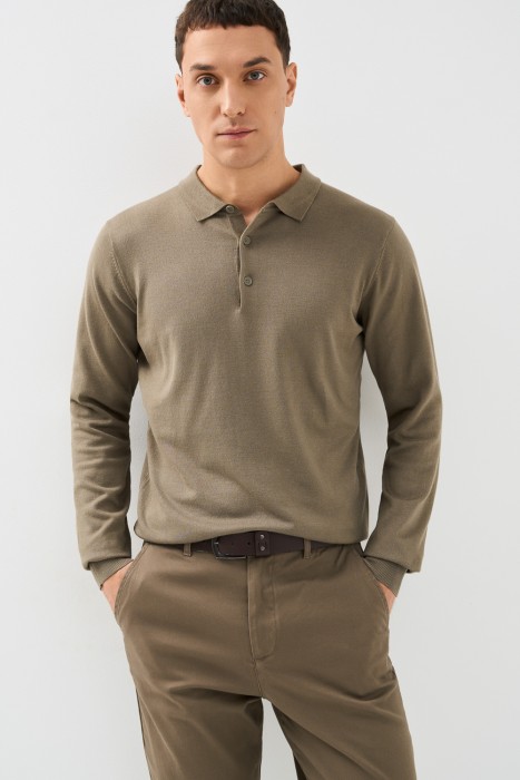 джемпер-поло от бренда снежная королева вид слева