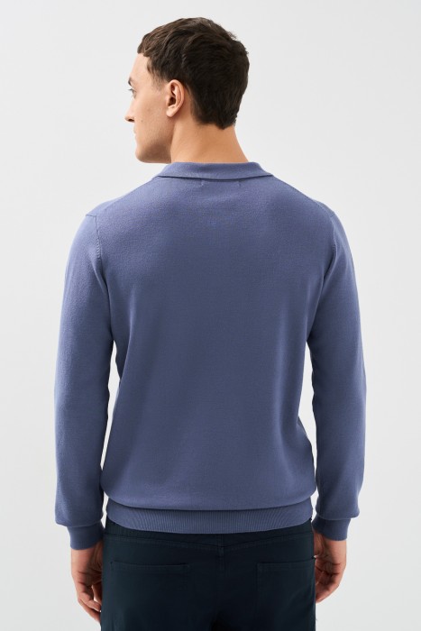 джемпер-поло из россии вид сбоку