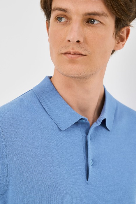 джемпер-поло от бренда снежная королева вид слева