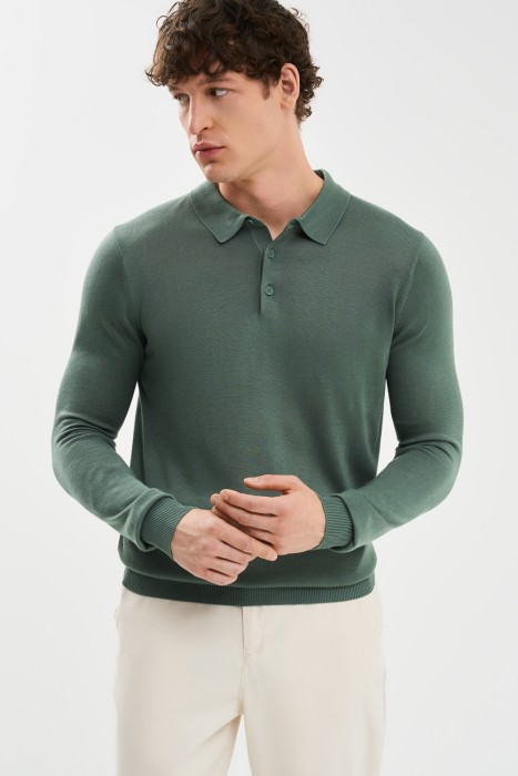 джемпер-поло от бренда снежная королева вид слева