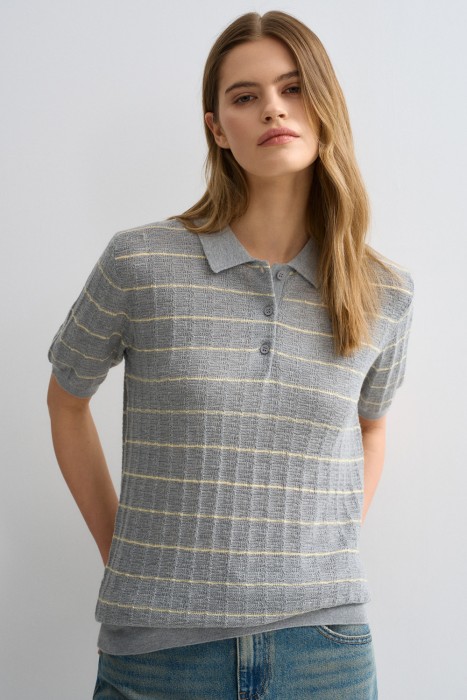 джемпер-поло от бренда снежная королева вид слева