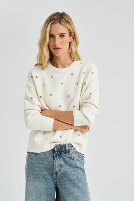 джемпер с декором от бренда снежная королева вид слева