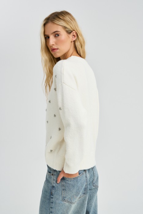 джемпер с декором по цене 2030 руб вид справа