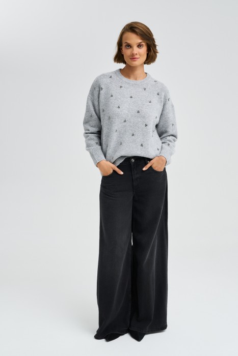 джемпер с декором от бренда снежная королева вид слева