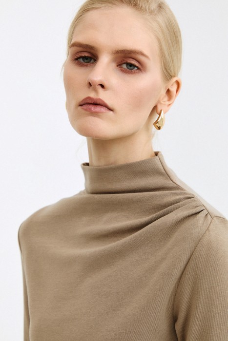 Товар с артикулом 803265003 вид сзади