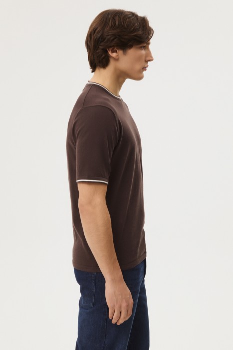 джемпер с короткими рукавами по цене 1670 руб вид справа