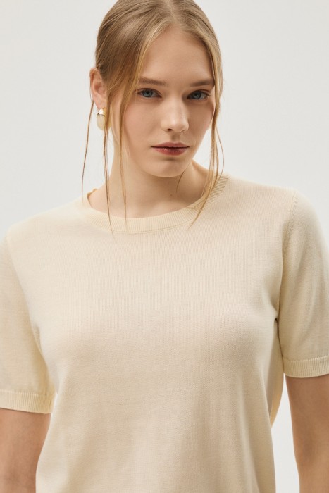 джемпер с короткими рукавами из россии вид сбоку