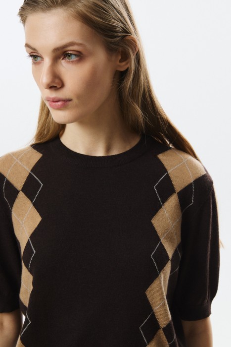 джемпер с короткими рукавами из россии вид сбоку