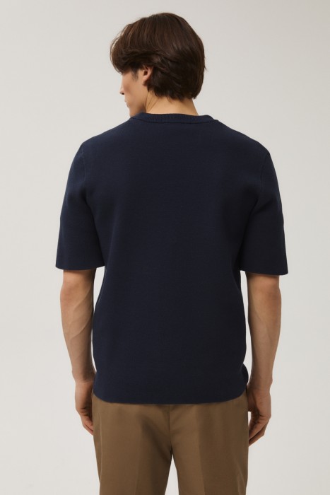 джемпер с короткими рукавами по цене 1710 руб вид справа