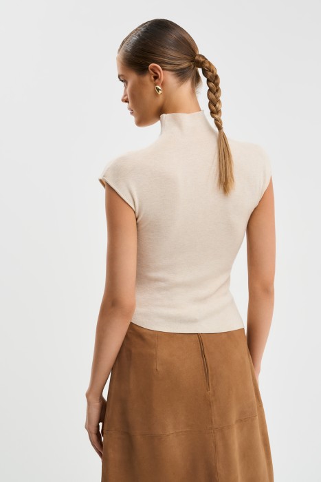 джемпер с короткими рукавами по цене 1620 руб вид справа