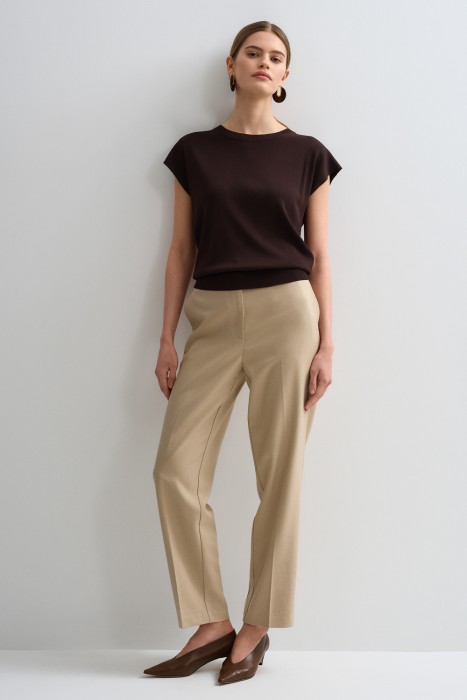 джемпер с короткими рукавами из россии вид сбоку