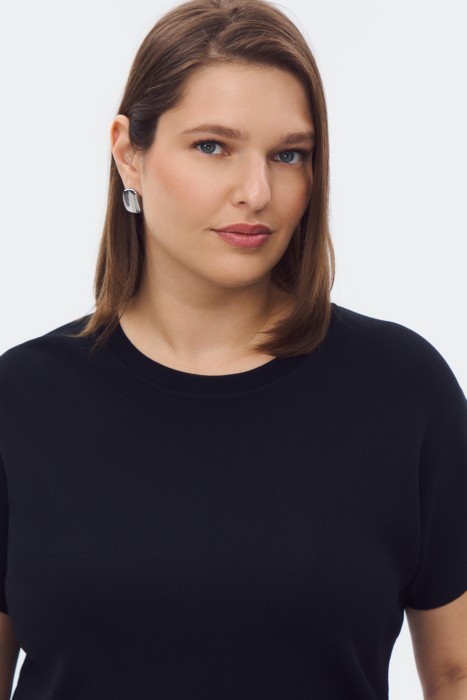 джемпер с короткими рукавами по цене 1690 руб вид справа