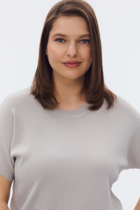 джемпер с короткими рукавами из россии вид сбоку