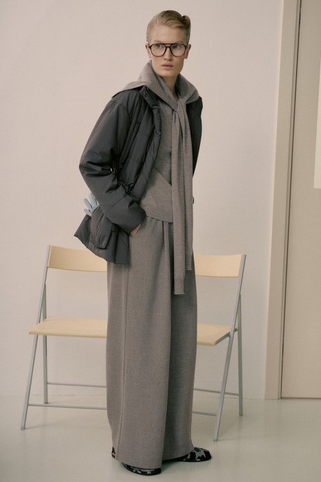 Товар с артикулом 786422003 вид сзади