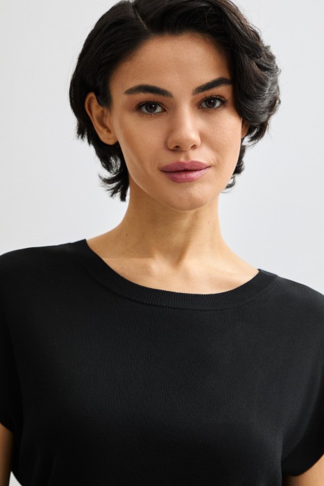 джемпер с короткими рукавами из россии вид сбоку