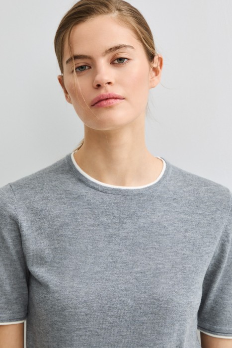 джемпер с короткими рукавами из россии вид сбоку