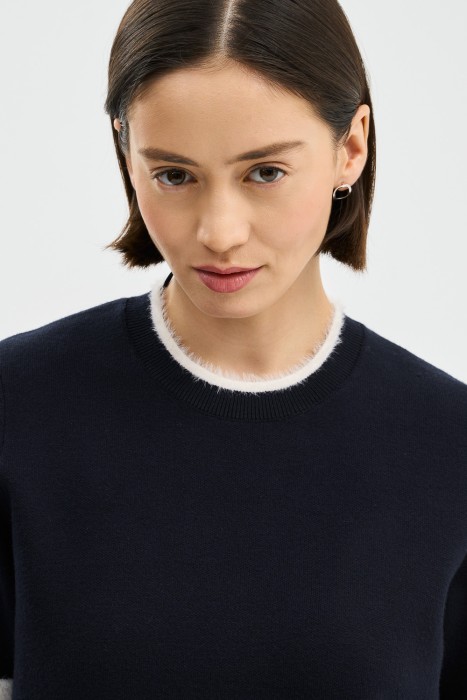 джемпер с короткими рукавами из россии вид сбоку