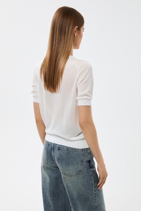 джемпер с короткими рукавами по цене 1870 руб вид справа